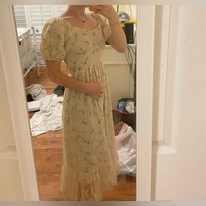 Vintage looking floral maxi dress